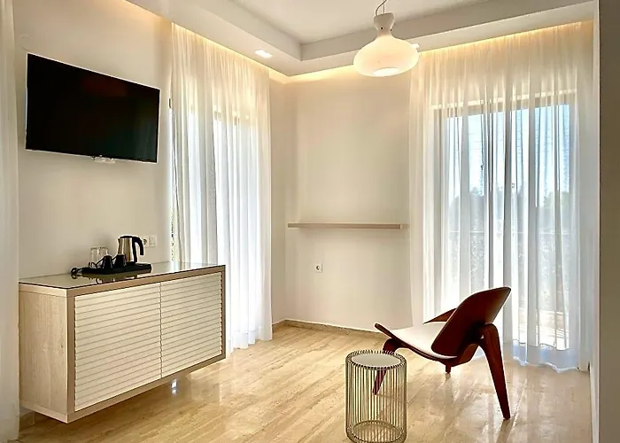 Ionian Suites By Bruskos