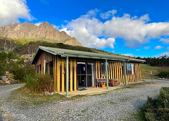 Silver Ridge Retreat