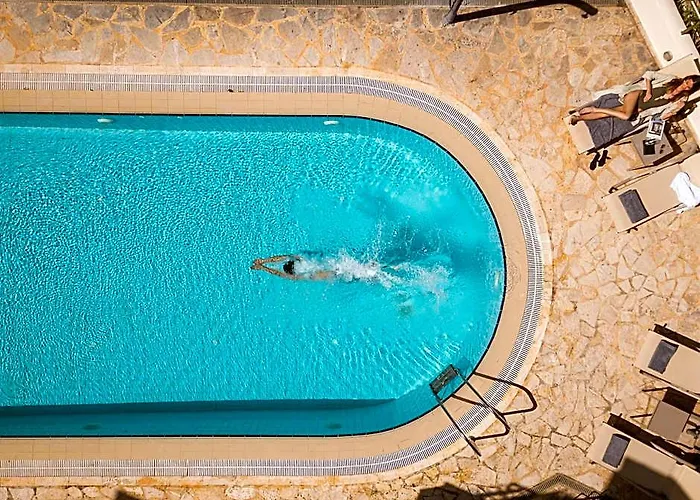 Meliti Waterfront Suites