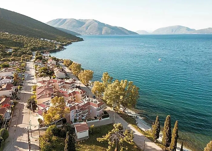 Meliti Waterfront Suites