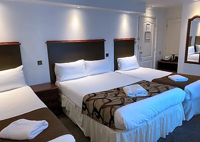 The George Hotel