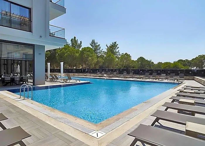 Maril Resort Hotel