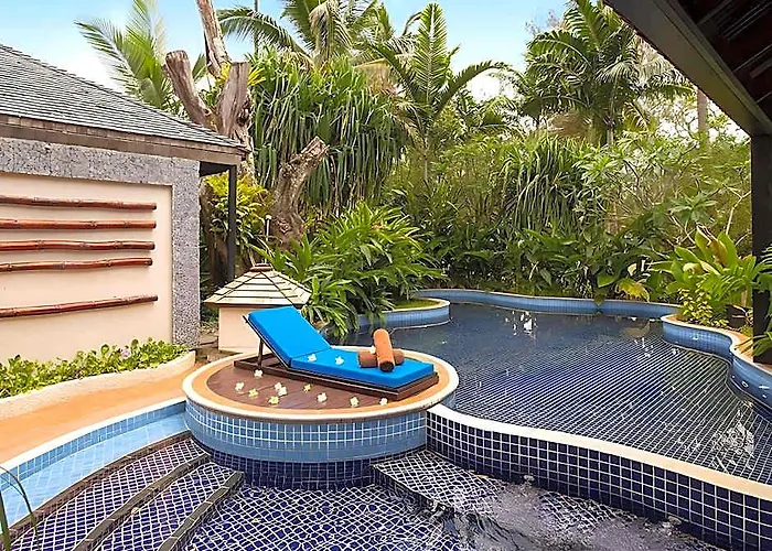 Warwick Le Lagon - Vanuatu