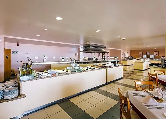 Grand Muthu Golf Plaza Hotel