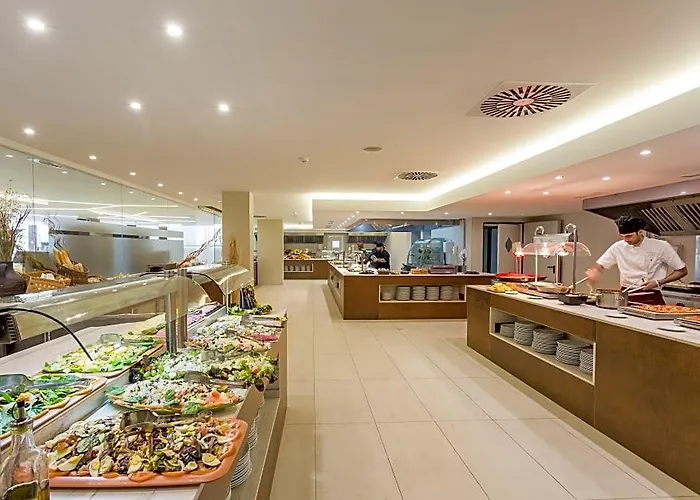 Sirenis Hotel Tres Carabelas & Spa