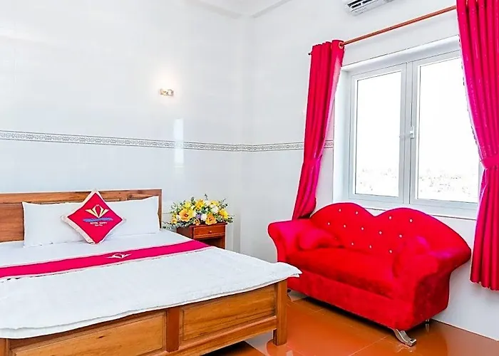Khach San Ngoc Thuy Lagi