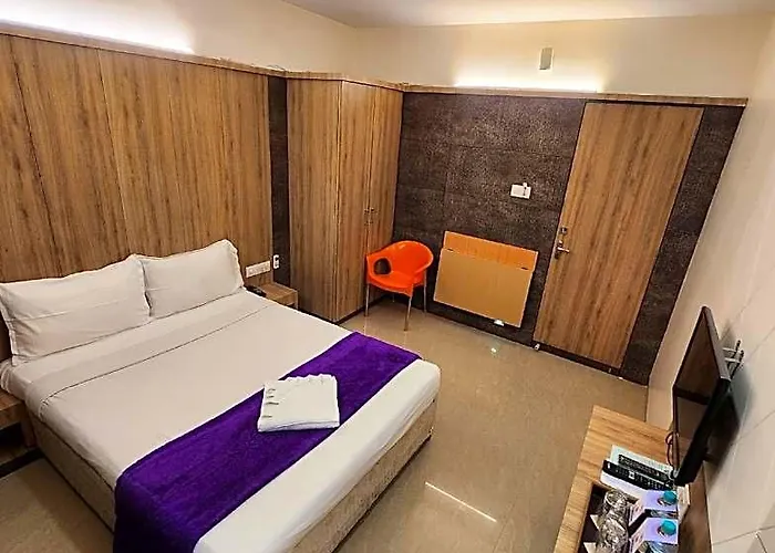 Palash Inn
