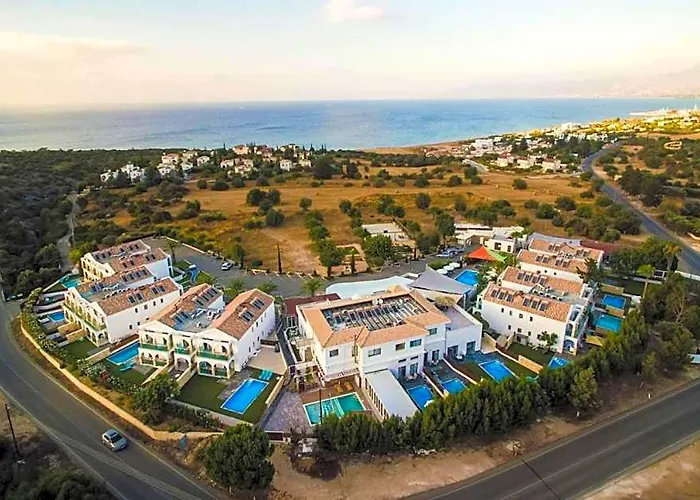 Latchi Escape Hotel And Suites