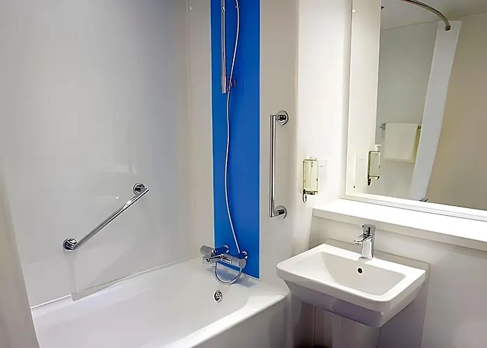 Travelodge Caernarfon