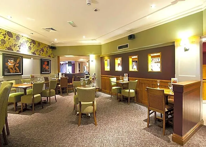 Premier Inn Glasgow Airport