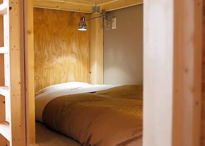Noboribetsu Guest House Aka & Ao