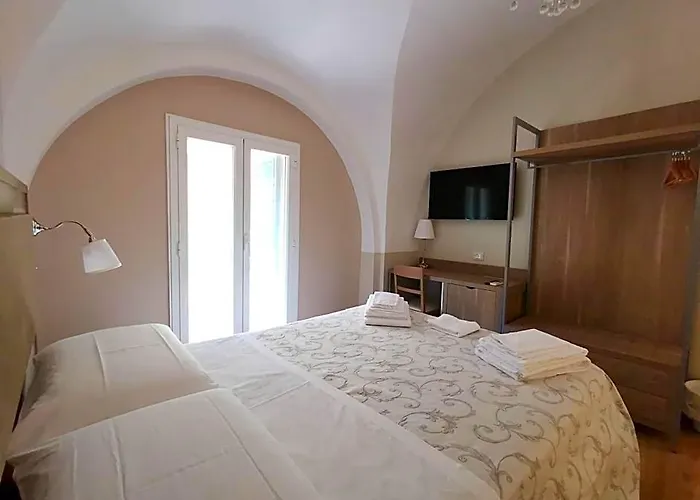 Opera Relais 85