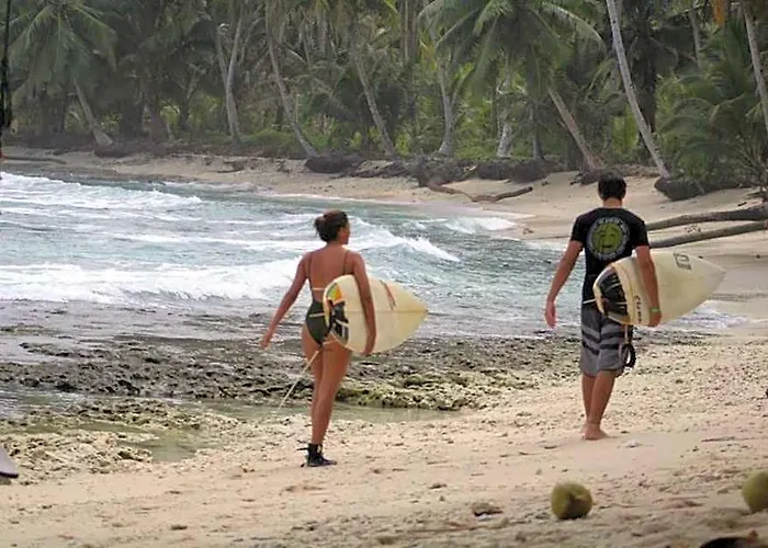 Nyang Ebay Surf Camp Siberut E"Bay 1 Minute Walking Beng-Beng 5 Minute Walking,Pitstop 10 Minute Walking Nipussy 1 Hour Walking Short Walking Only Minute Distances From Our Place