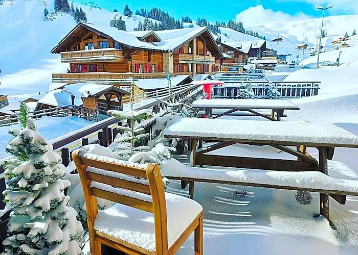 Freeride Hostel Restaurant & Camps