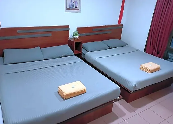 Evonne Budget Hotel