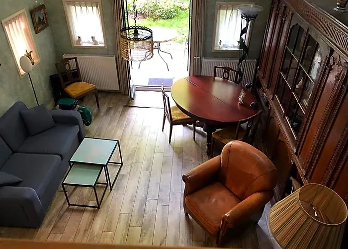 Cozy Cottage