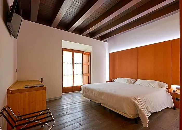 María Pacheco Hotel Boutique