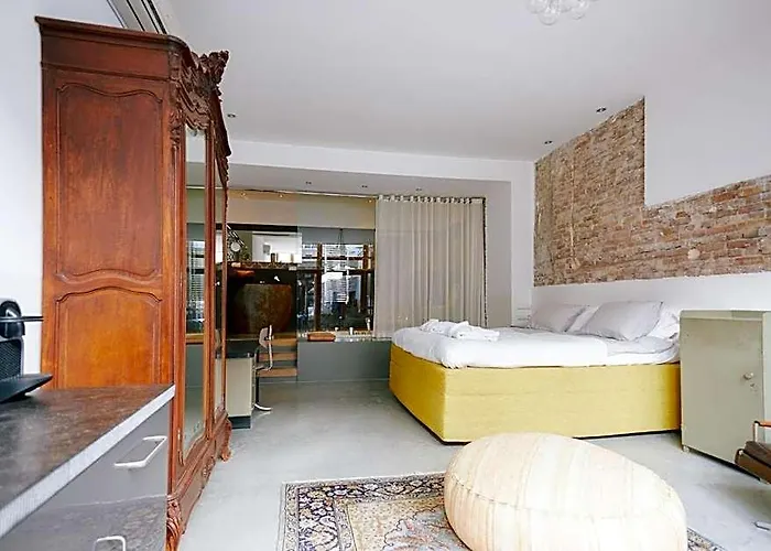 Hotel Karel