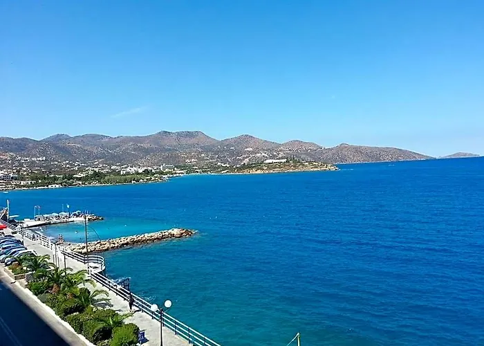 Angelos Hotel