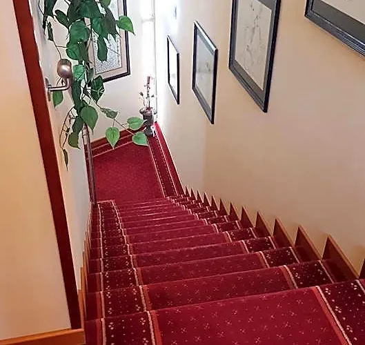 Paul'S Hotel