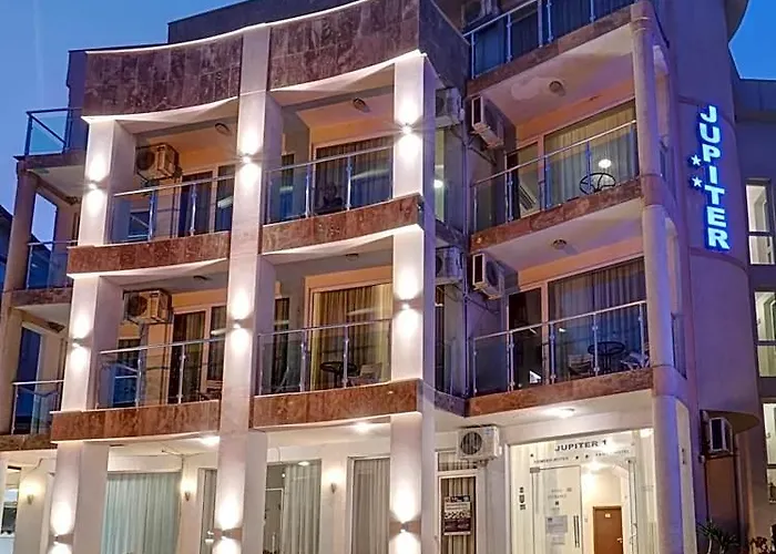 Jupiter 1 Family Hotel