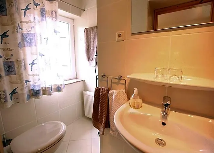 Gelber Loewe B&B Nichtraucherhotel