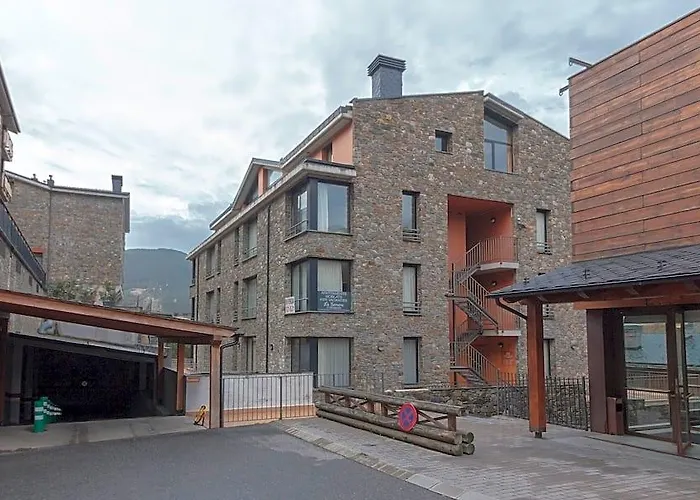 La Serrera Apartamentos