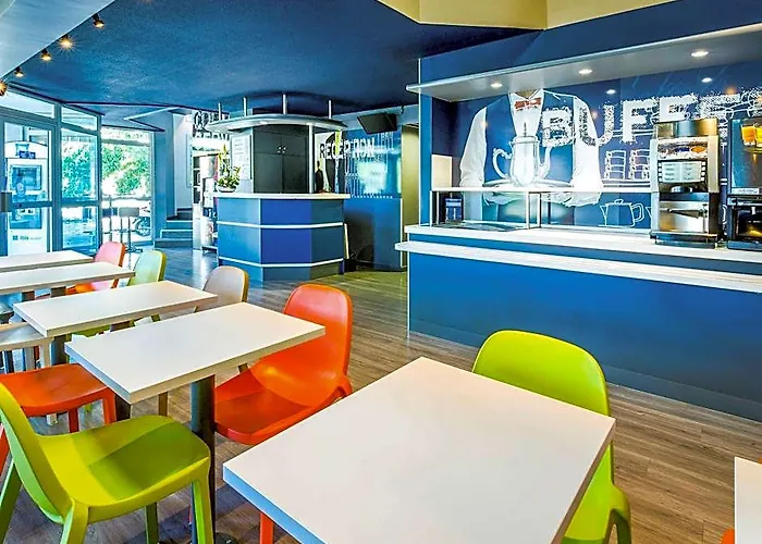 Ibis Budget Aubagne Paluds Agora