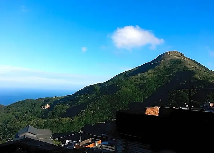 Jiufen Shijia Guest House