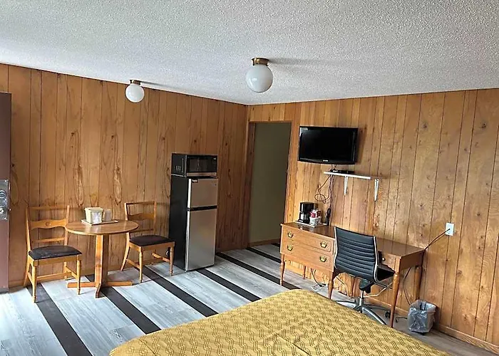 Amber'S Inn And Suites