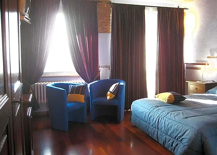 Red Wine Camere
