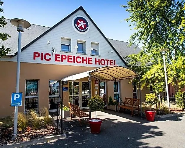 Hotel The Originals Tours Sud Pic Epeiche Montbazon