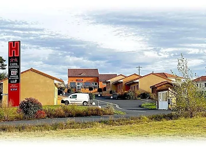 Hôtel Cantal Cottages