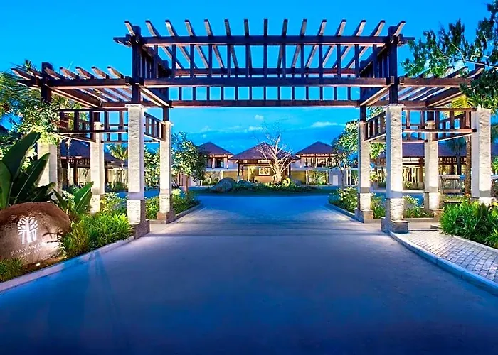 Banyan Tree Lang Co