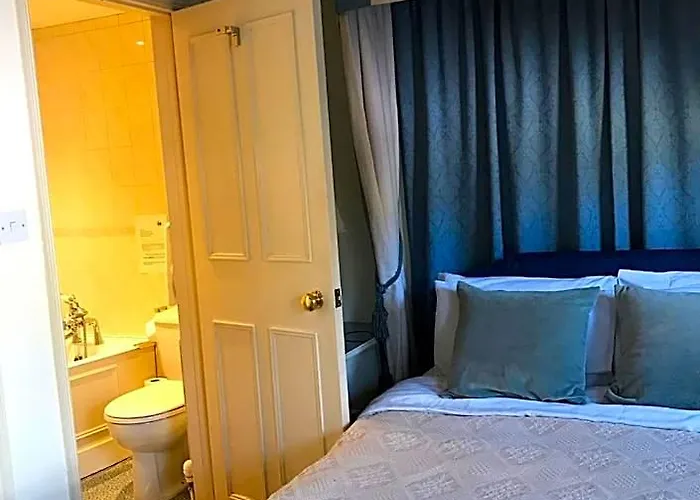 Bath Place Hotel