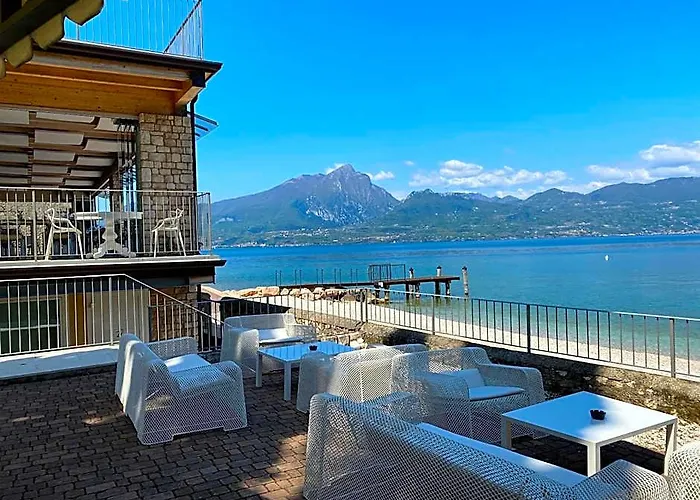 Hotel Baia Dei Pini