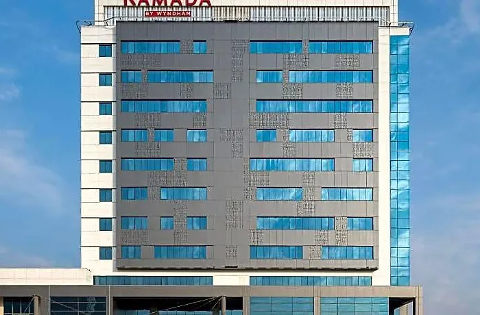 Ramada By Wyndham Erbil Gulan Street