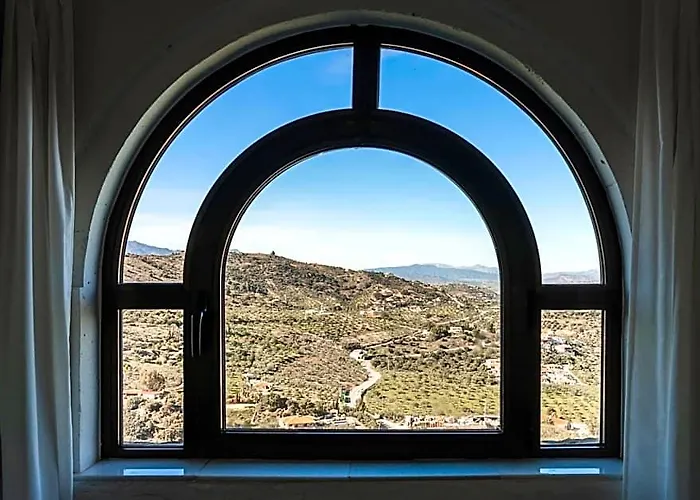 Hotel Castillo De Monda