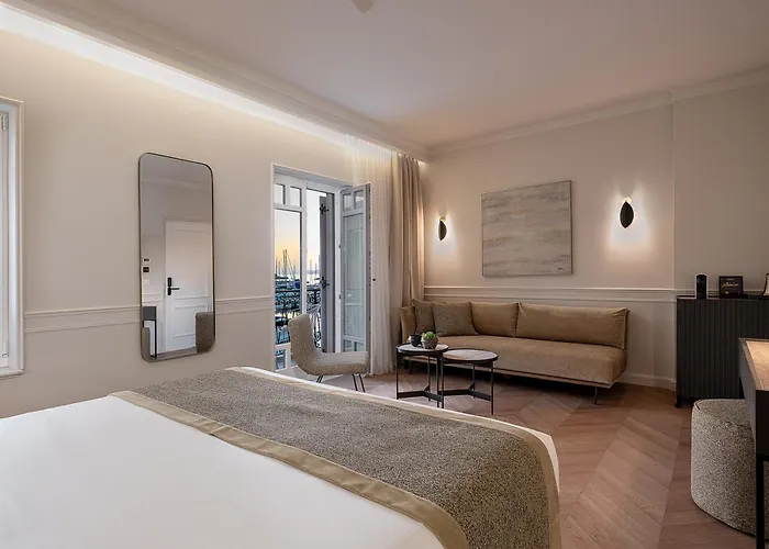 Riviera Suites