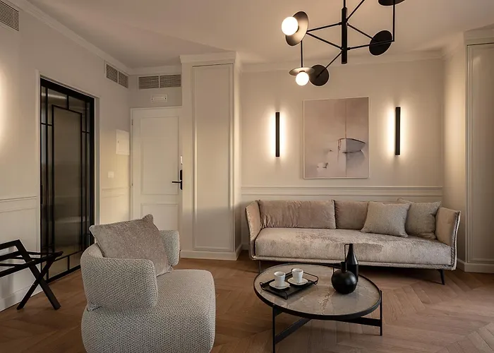 Riviera Suites