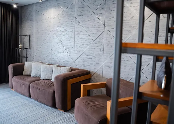 Mojo Hall Hotel
