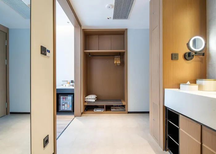 Atour Hotel Dalian Development Zone