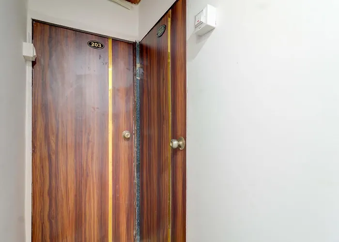 Hotel O Memsaab Family Residency