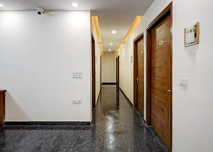 Hotel Ashram Suites Near Nizamuddin Railway Station