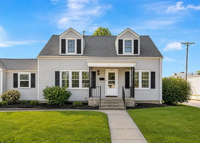 4 Bedroom Wentzville Adventure Sleeps 12
