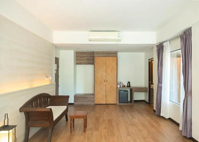 B2 Mae Hong Son Premier Hotel