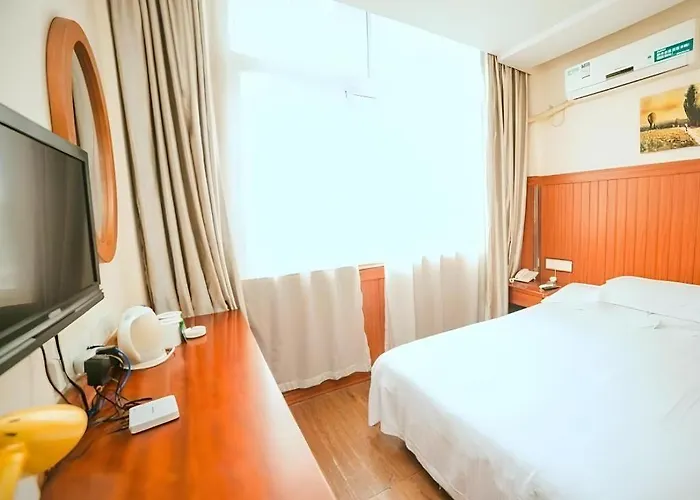 Greentree Inn Yangzhou Slender West Lake Wencheng Attic Express Hotel