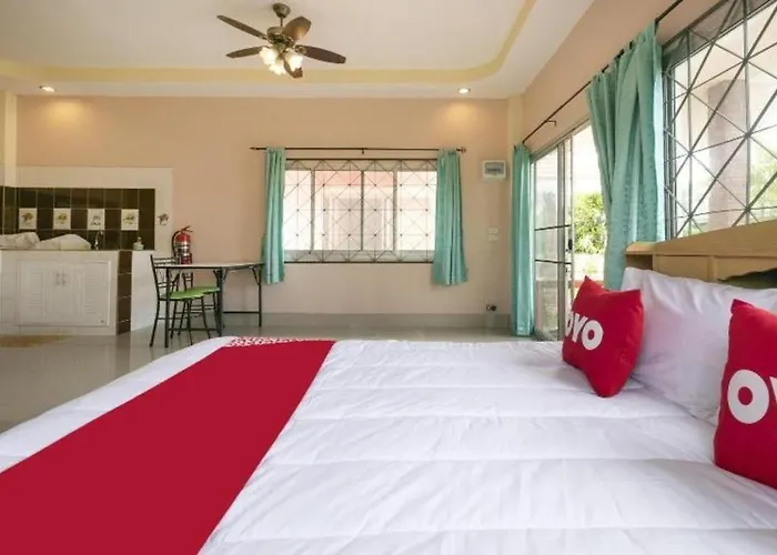 Oyo 949 Sansuk Resort Paknampran
