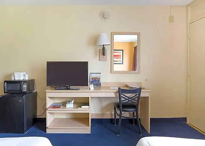 Days Inn By Wyndham New Philadelphia
