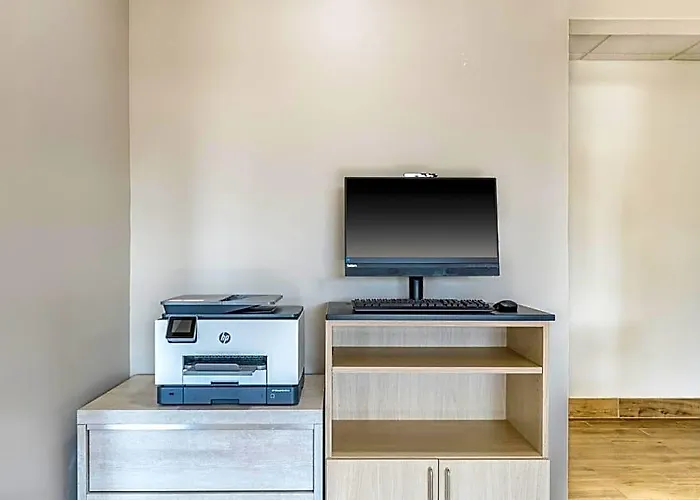 Candlewood Suites Southfield By Ihg